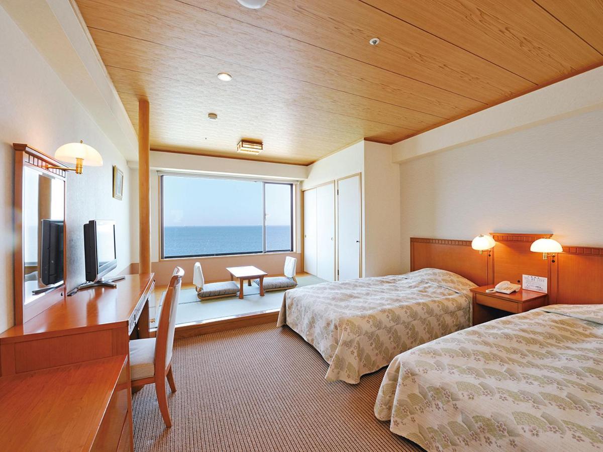 Ryugujo Spa Hotel Mikazuki Ryugutei Kisarazu Eksteriør billede